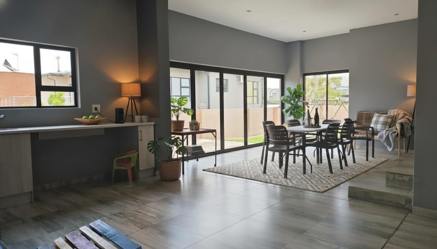 6 Bedroom Property for Sale in Cashan North West